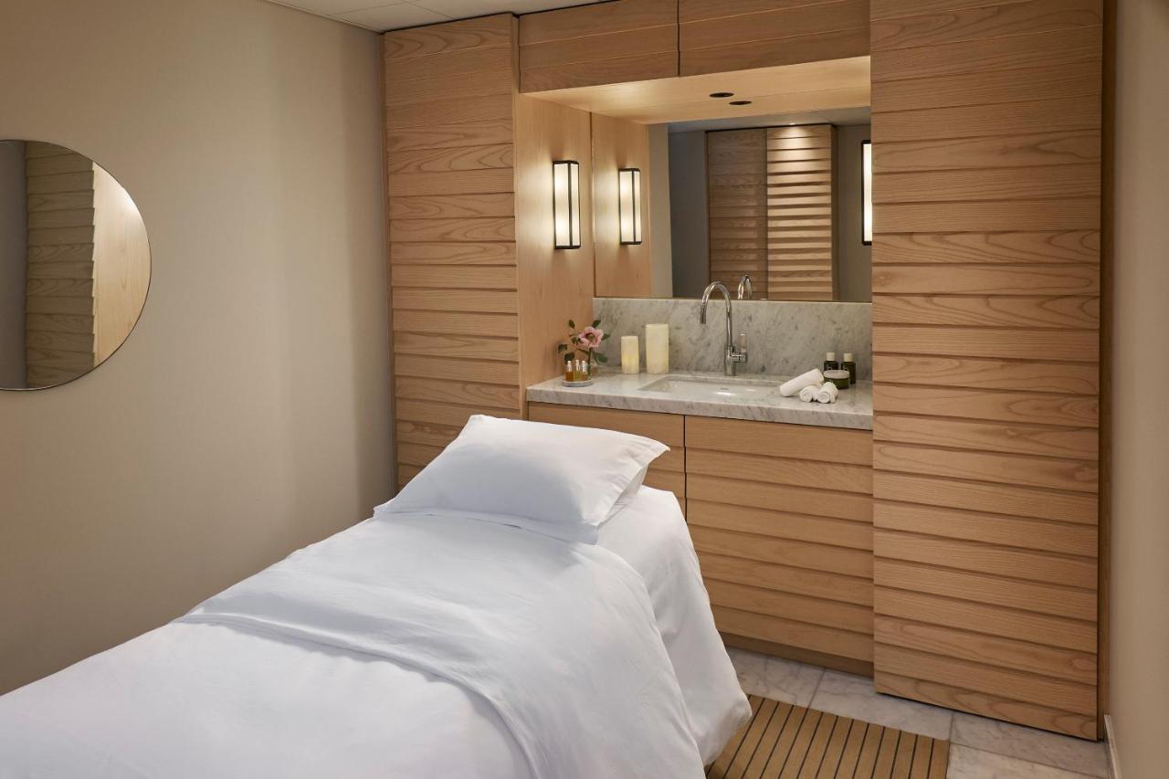 Villa Dagmar Stockholm Ngoại thất bức ảnh Treatment room at The Spa at The Westin