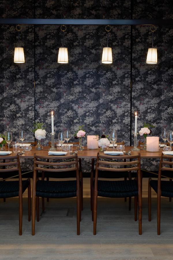 Villa Dagmar Stockholm Ngoại thất bức ảnh The private dining room at The Ivy, St John's Wood