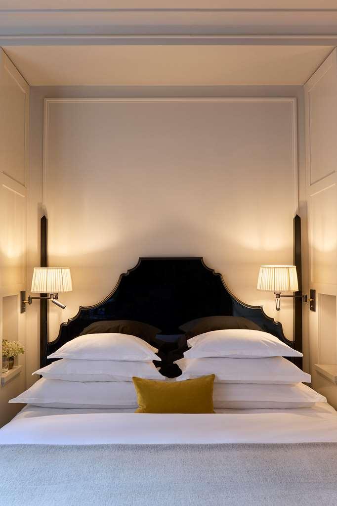 Villa Dagmar Stockholm Phòng bức ảnh A bedroom at the hotel