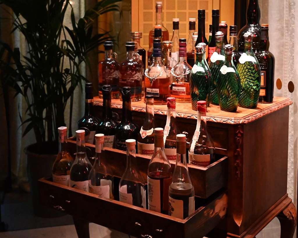 Villa Dagmar Stockholm Nhà hàng bức ảnh A bar cart